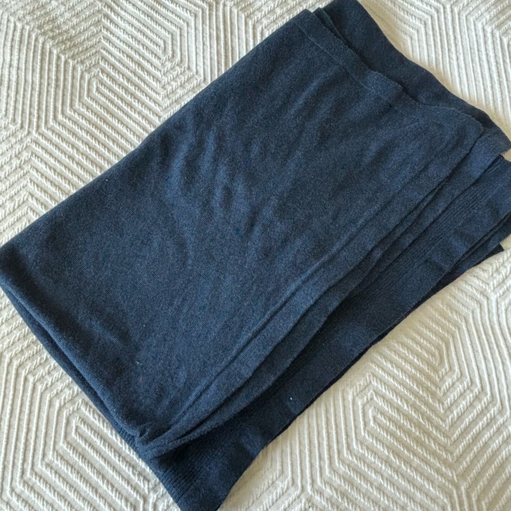 Storksak Organic Cotton Navy Blue Nursing Shawl or Cover